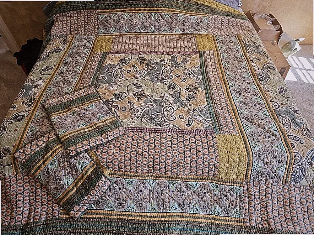 Bedspread Queen Full Quilt W/Pillowcases The Company Store Paisley 90" X 92"