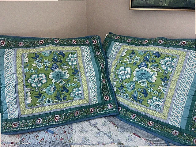 The Company Store Standard Shams Cotton Patchwork Quilted Floral Shabby Chic 2