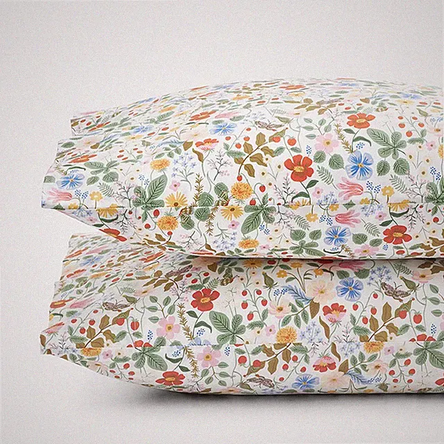 The company store Strawberry Fields Classic Cool Cotton Percale Pillowcase Set